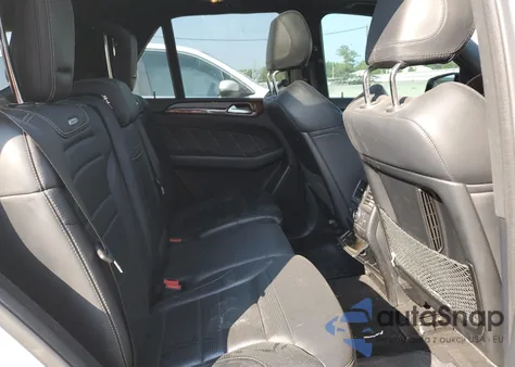 2014 Mercedes-Benz Ml 63 Amg z USA, uszkodzony, nr VIN 4JGDA7EB6EA344690